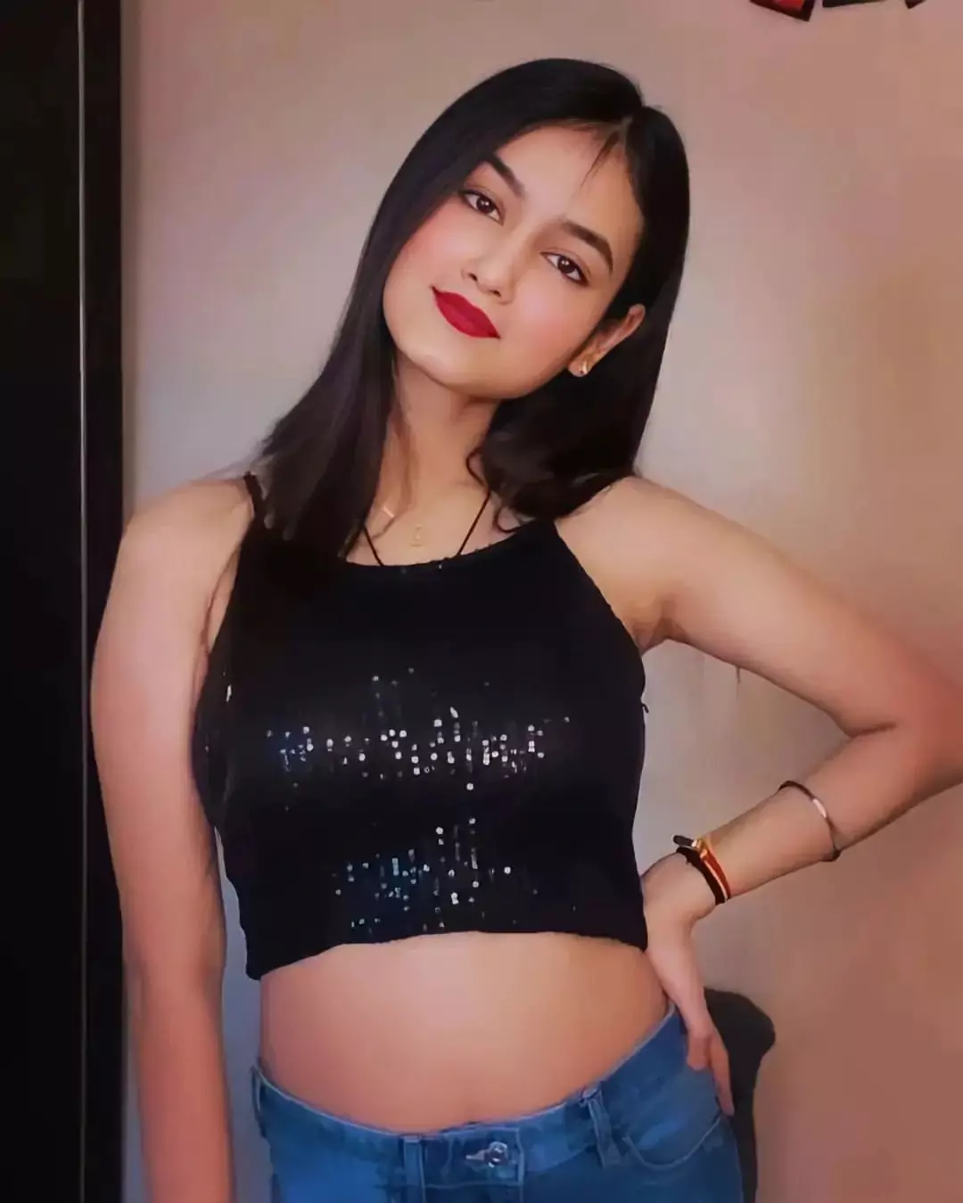 Anamika Saini Vip College Student Escort Service Call Girls Service Available